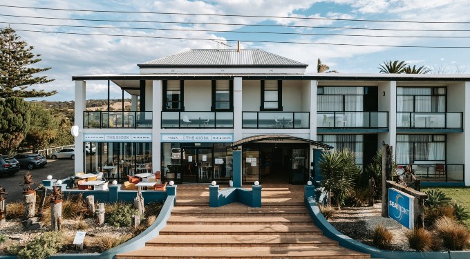 Kangaroo Island Seafront Hotel